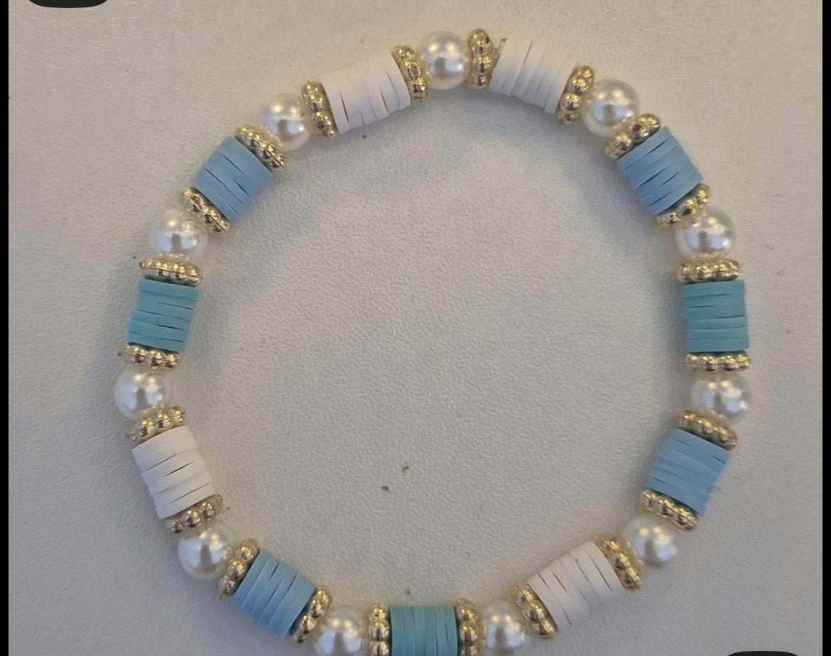 Ocean blue clay and glass bead bracelet
